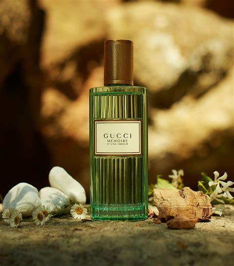 gucci memoire perfume.